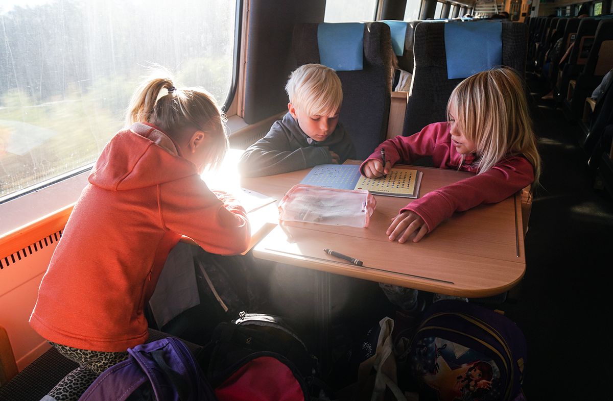 att resa med tåg barn